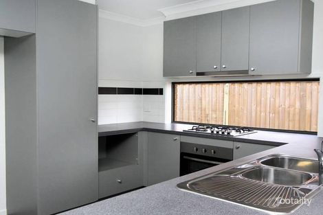 Property photo of 110 Hamish Drive Tarneit VIC 3029