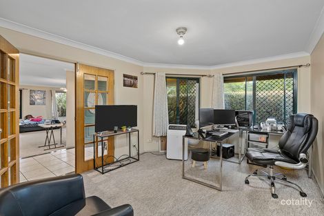 Property photo of 342 Warrigal Road Eight Mile Plains QLD 4113