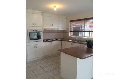 Property photo of 36 Spence Avenue Roxburgh Park VIC 3064