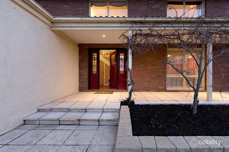 Property photo of 16 Seaquesta Court Frankston VIC 3199