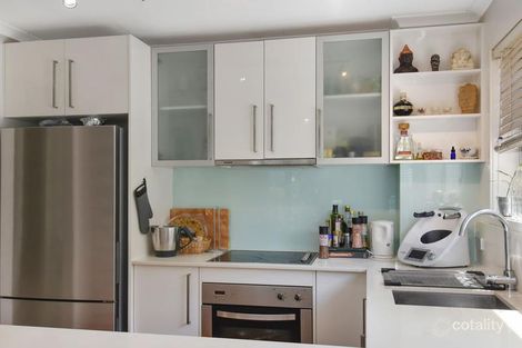 Property photo of 4/2 Stanhill Drive Surfers Paradise QLD 4217