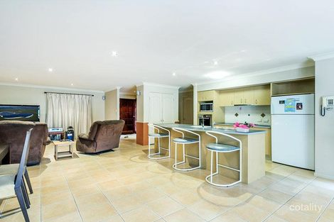 Property photo of 9 Inverpine Court Petrie QLD 4502