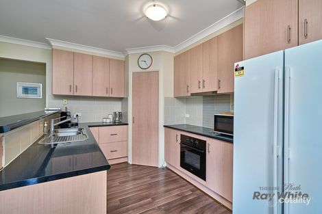 Property photo of 33 Fitzmaurice Drive Bentley Park QLD 4869