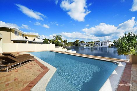 102/40 Cotlew St E, Southport, QLD 4215