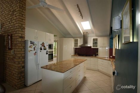 Property photo of 43 Hill Street Bongaree QLD 4507