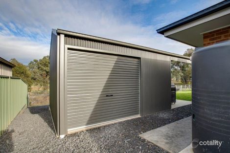 Property photo of 10 Balmain Place Lavington NSW 2641