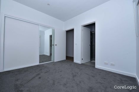 Property photo of 2/15 Luscombe Avenue Carrum Downs VIC 3201