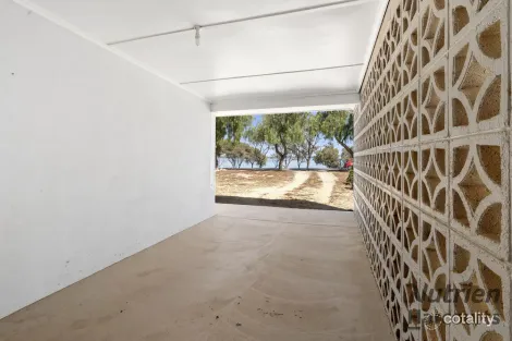 Property photo of 20 Queen Elizabeth Drive Barmera SA 5345