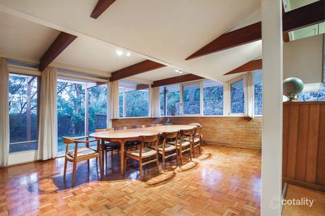 Property photo of 26 Yarravale Road Kew VIC 3101