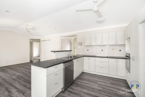 Property photo of 4 Daintree Drive Bushland Beach QLD 4818