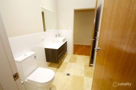 Property photo of 19 Woolgunyah Parkway Flinders NSW 2529