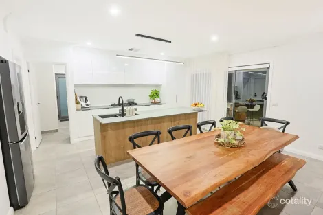 Property photo of 13 Amalfi Way Irymple VIC 3498
