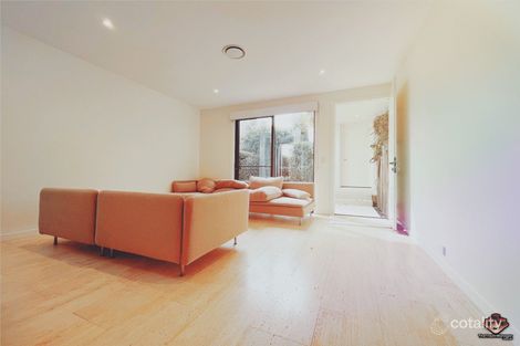 65 Theatre Dr, Benowa, QLD 4217