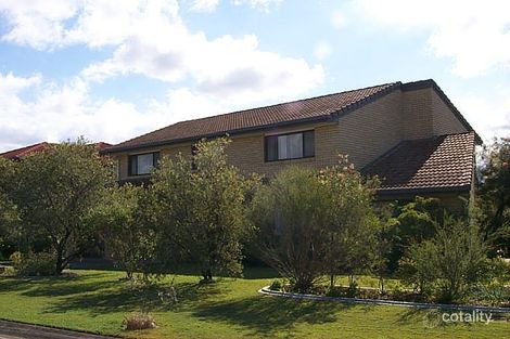 39 Karloff Dr, Stafford Heights, QLD 4053