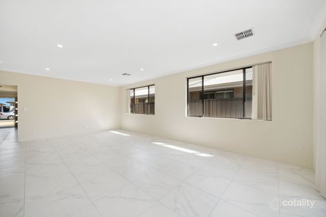 Property photo of 11 Exmoor Way Forrestdale WA 6112