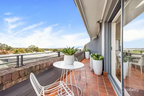 Property photo of 303/2 Macpherson Street Cremorne NSW 2090