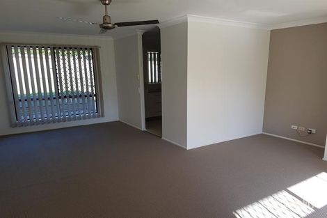 Property photo of 220 Discovery Drive Helensvale QLD 4212