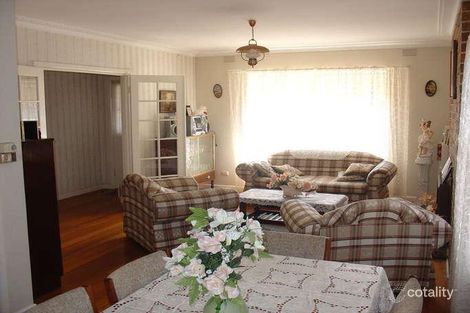 Property photo of 14 Cyprus Street Eumemmerring VIC 3177