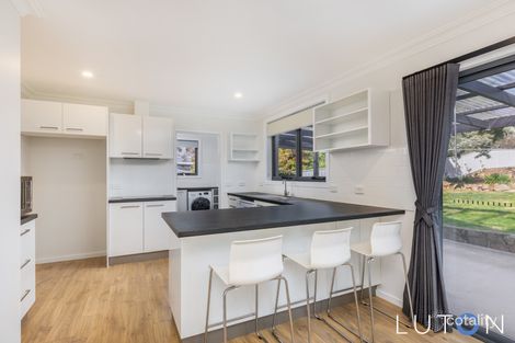 Property photo of 80 Eggleston Crescent Chifley ACT 2606