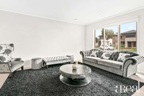 Property photo of 5 Lagrange Mews Keysborough VIC 3173