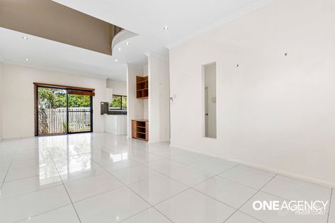 Property photo of 3/243 Torquay Terrace Torquay QLD 4655