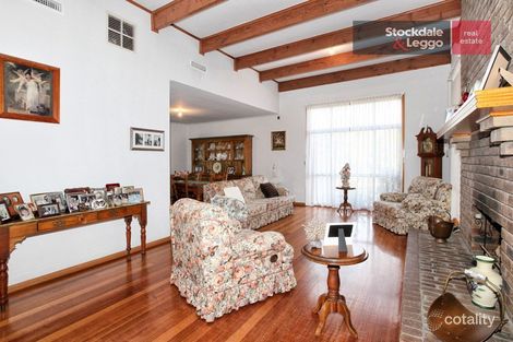 Property photo of 13 Clifton Road Greenvale VIC 3059