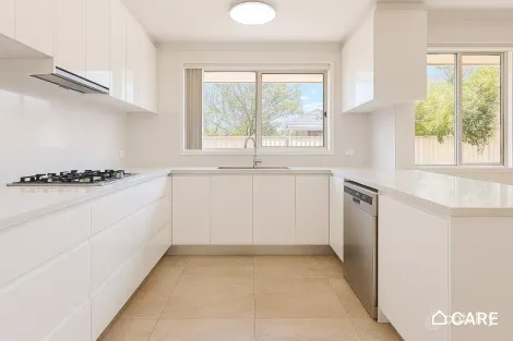 Property photo of 25 Siena Close Prestons NSW 2170