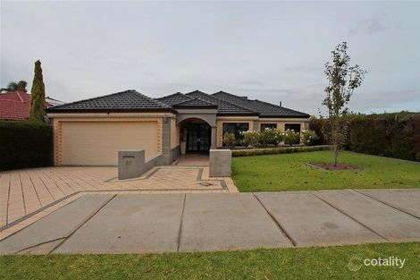 27 Heathfield Dr, Landsdale, WA 6065