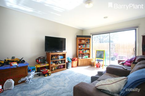 Property photo of 16 Livida Circuit Lyndhurst VIC 3975