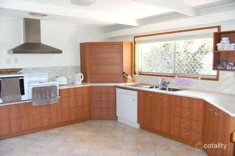 Property photo of 28 Wavell Avenue Golden Beach QLD 4551