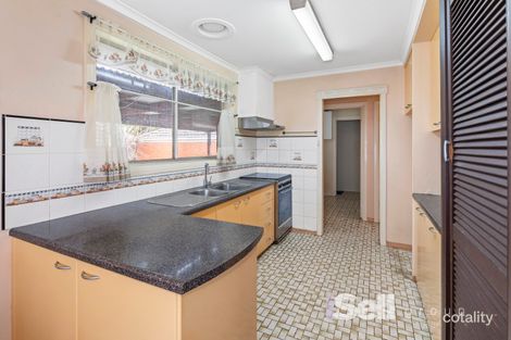 Property photo of 3 Teal Court Keysborough VIC 3173