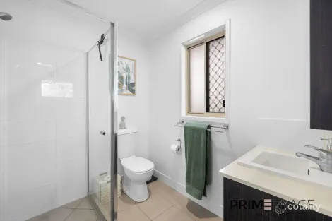 Property photo of 50 Tea Trees Avenue Springfield Lakes QLD 4300