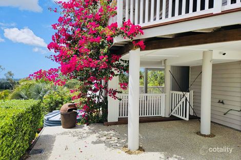 Property photo of 14 Mitaro Rise Pacific Pines QLD 4211