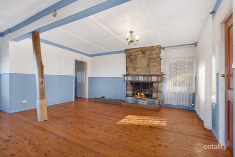 Property photo of 14 Bellbird Crescent Bowen Mountain NSW 2753