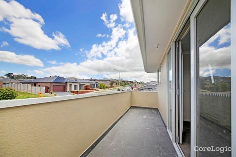 Property photo of 33 Wellington Street Mernda VIC 3754