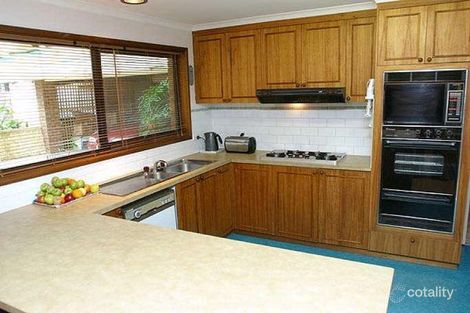 Property photo of 6 Milford Place Belmont VIC 3216