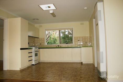 Property photo of 28 Anelida Street Rye VIC 3941