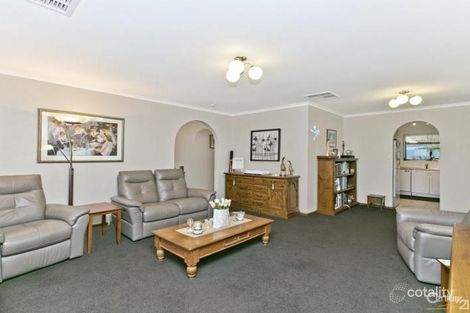 Property photo of 31 Barrdickson Crescent Happy Valley SA 5159