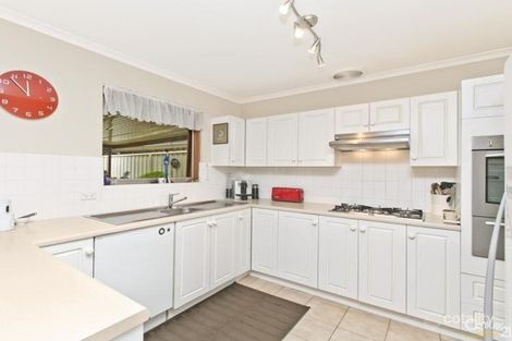 Property photo of 31 Barrdickson Crescent Happy Valley SA 5159