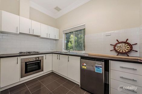 Property photo of 32 Carramar Road Carramar WA 6031
