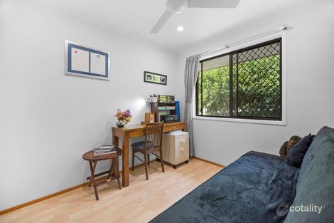 Property photo of 2/10 Morinda Way Labrador QLD 4215