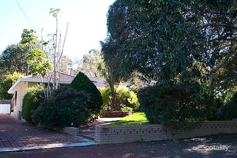 6 Yilgarn St, Mundaring, WA 6073
