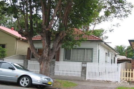 17 Waratah St, Mayfield, NSW 2304