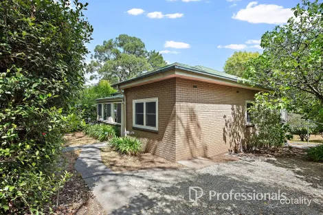 Property photo of 10 Monbulk Road Mount Evelyn VIC 3796