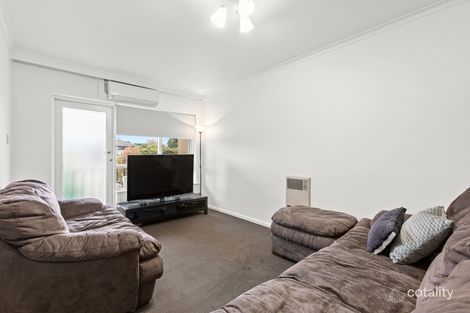 Property photo of 4/1C Kangaroo Road Murrumbeena VIC 3163