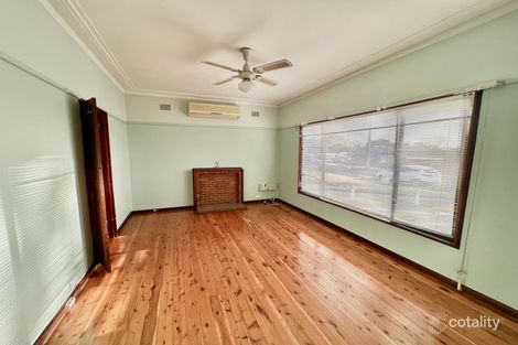 31 High St, Campbelltown, NSW 2560