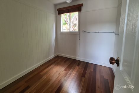 Property photo of 28 Wayfarer Drive Sussex Inlet NSW 2540
