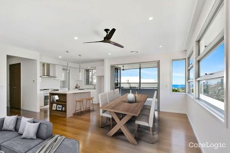 Property photo of 18 Orealla Crescent Sunrise Beach QLD 4567
