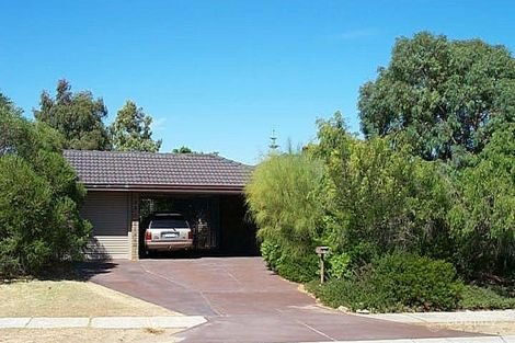 6 Camarino Dr, Woodvale, WA 6026