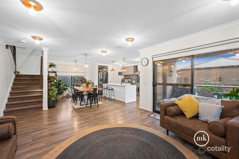 Property photo of 32 Windermere Parade Doreen VIC 3754